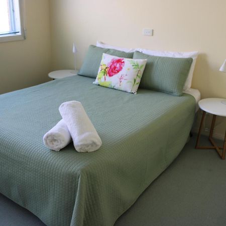 Kermandie Hotel Port Huon Eksteriør bilde
