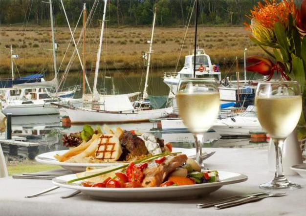 Kermandie Hotel Port Huon Eksteriør bilde