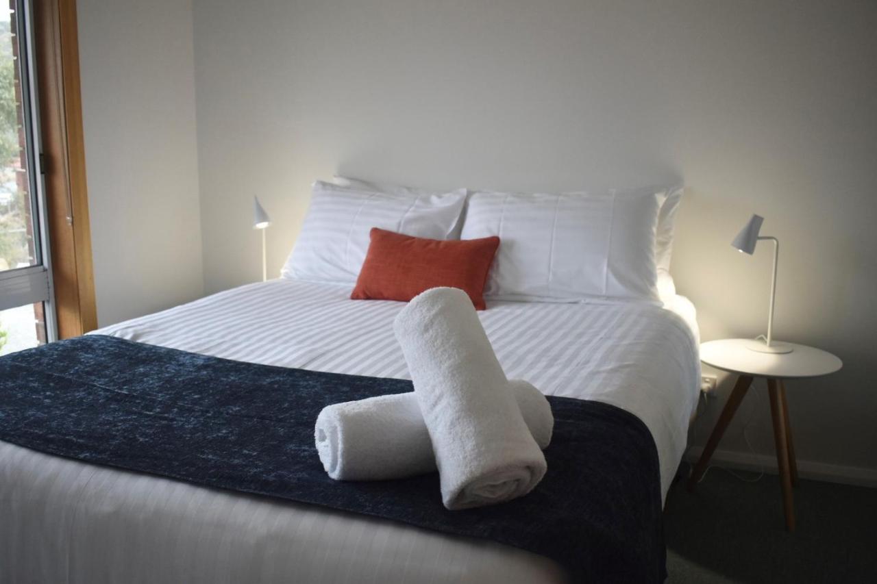 Kermandie Hotel Port Huon Eksteriør bilde