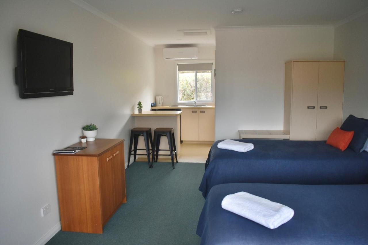 Kermandie Hotel Port Huon Eksteriør bilde