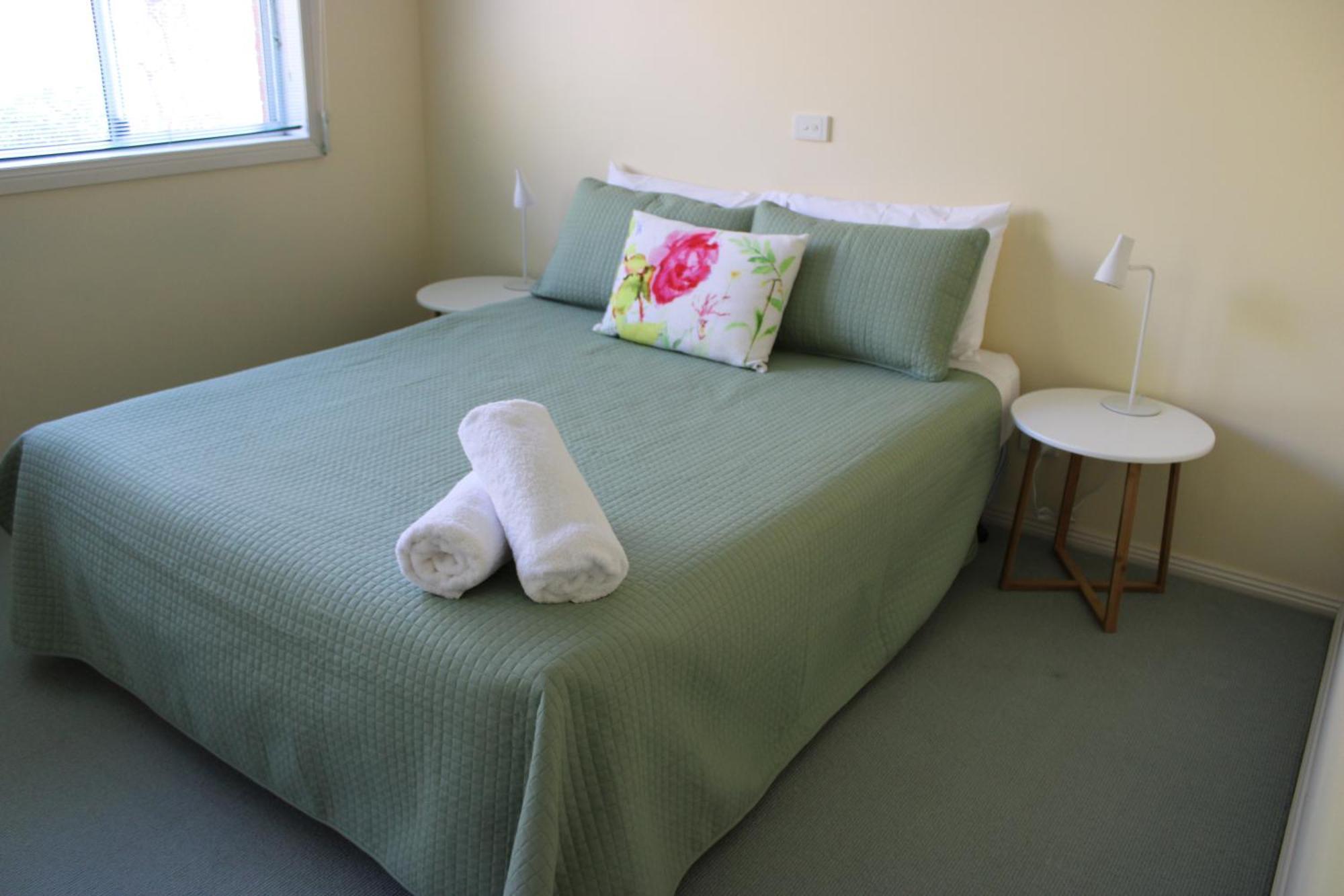 Kermandie Hotel Port Huon Eksteriør bilde